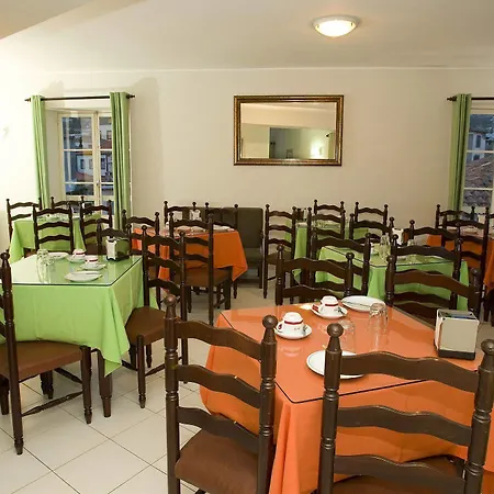 Residencial Chafariz Фуншал