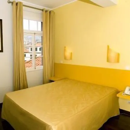 Residencial Chafariz فونشال