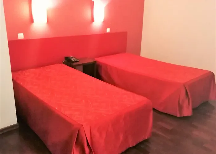 Residencial Chafariz 2* فونشال